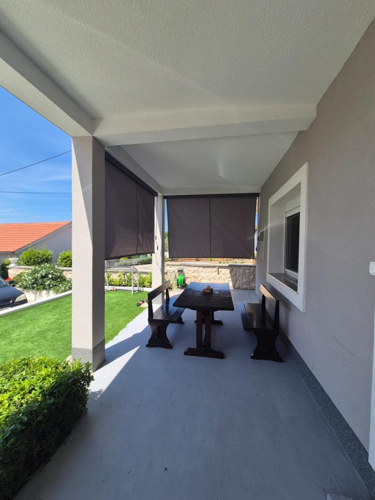 Apartments Tonci Tribunj  Luaran gambar
