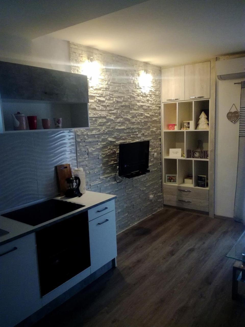 Apartments Tonci Tribunj  Luaran gambar